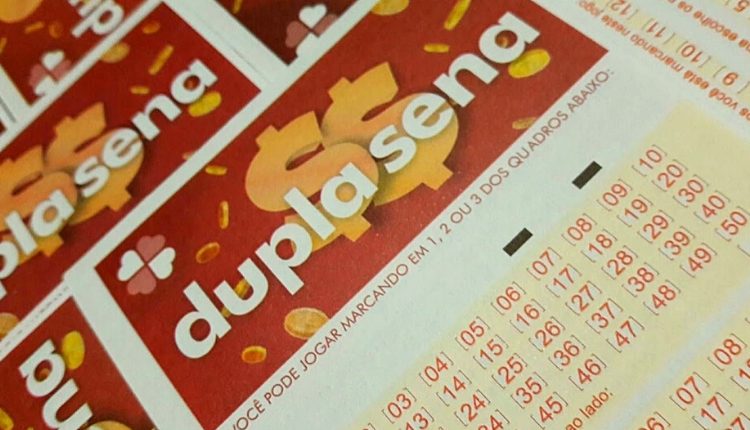 Confira o resultado da Dupla-Sena de hoje (03/11)/ Créditos: Folha Go!