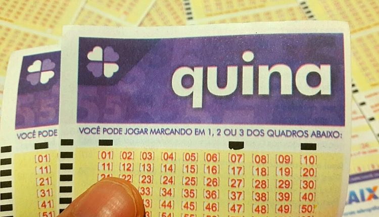 O sorteio da Quina estima prêmio de 1,3 milhão de reais/ Créditos: Folha Go