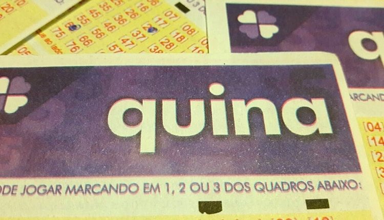 Veja aqui o resultado da Quina 5428, a Caixa anunciou os números premiados/ Créditos: Folha Go!