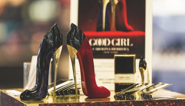 Resenha Good Girl Carolina Herrera: conheça melhor o 'perfume do salto'
