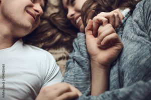 Amor ou paquera: Veja o fim de semana do seu signo - Fonte: Adobe Stock 