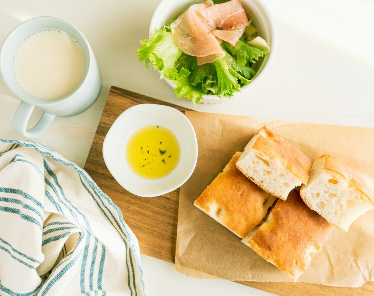 Descubra como fazer uma deliciosa receita de foccacia - foto: Canva