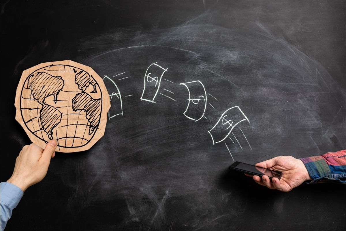 Como fazer Pix no santander internet banking? Confira o passo a passo e veja as possibilidades - Foto: Canva Pró