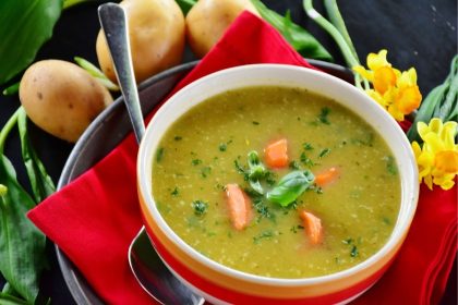 Sopa de mandioca: uma receita simples e fácil de fazer