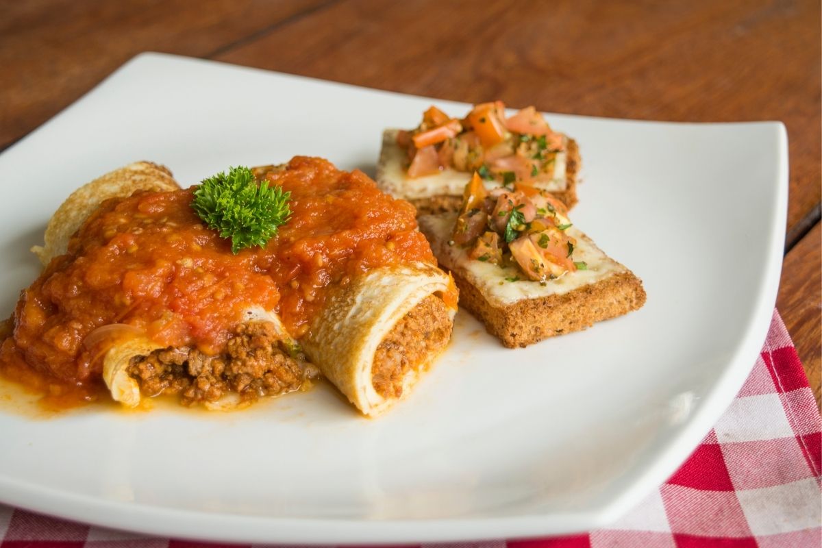 Veja a maneira certa de como fazer a melhor panqueca de carne moída: guia completo para elaborar (Fonte: Canva Pro)