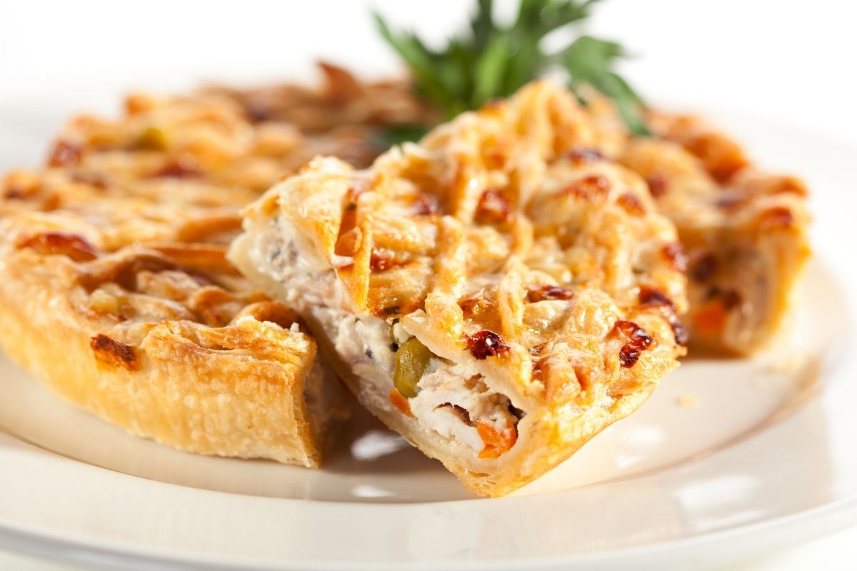 Torta de presunto com uma massa que você nunca viu: confira a receita completa! (Fonte: Canva Pro) Torta de presunto com uma massa que você nunca viu: confira a receita completa! (Fonte: Canva Pro)