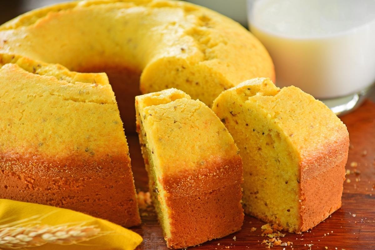 Como fazer bolo de milho cremoso: esse é direto do sítio! - foto: Canva