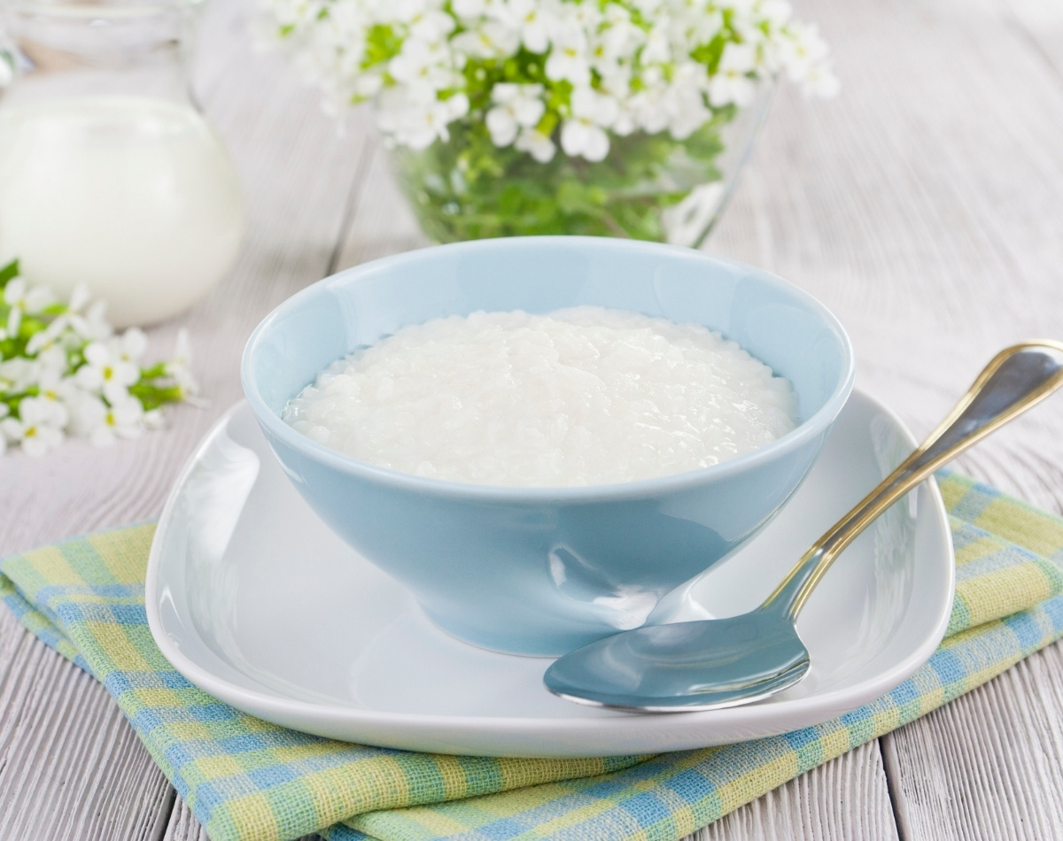 Como fazer mingau de maizena em 5 passos simples - foto: Canva