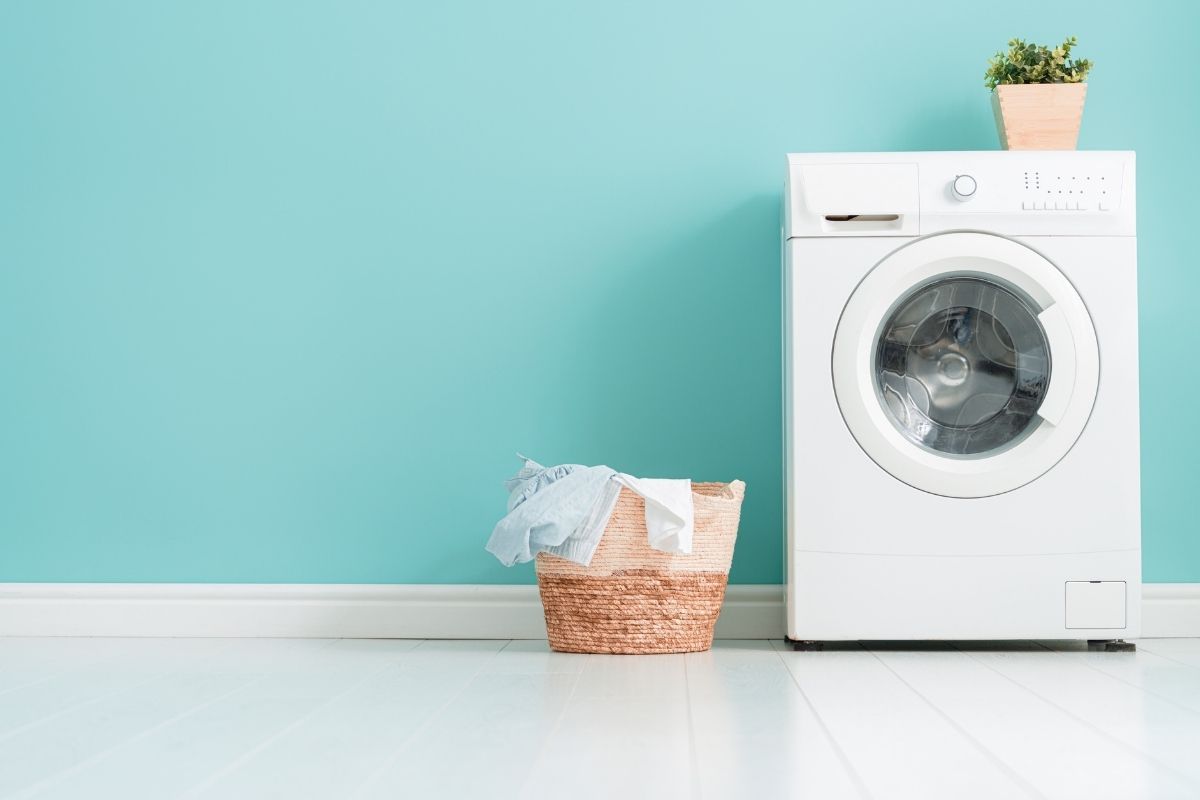  Qual limpa mais tanquinho ou maquina de lavar? Descubra e verdade e faça a escolha certa! - Canva