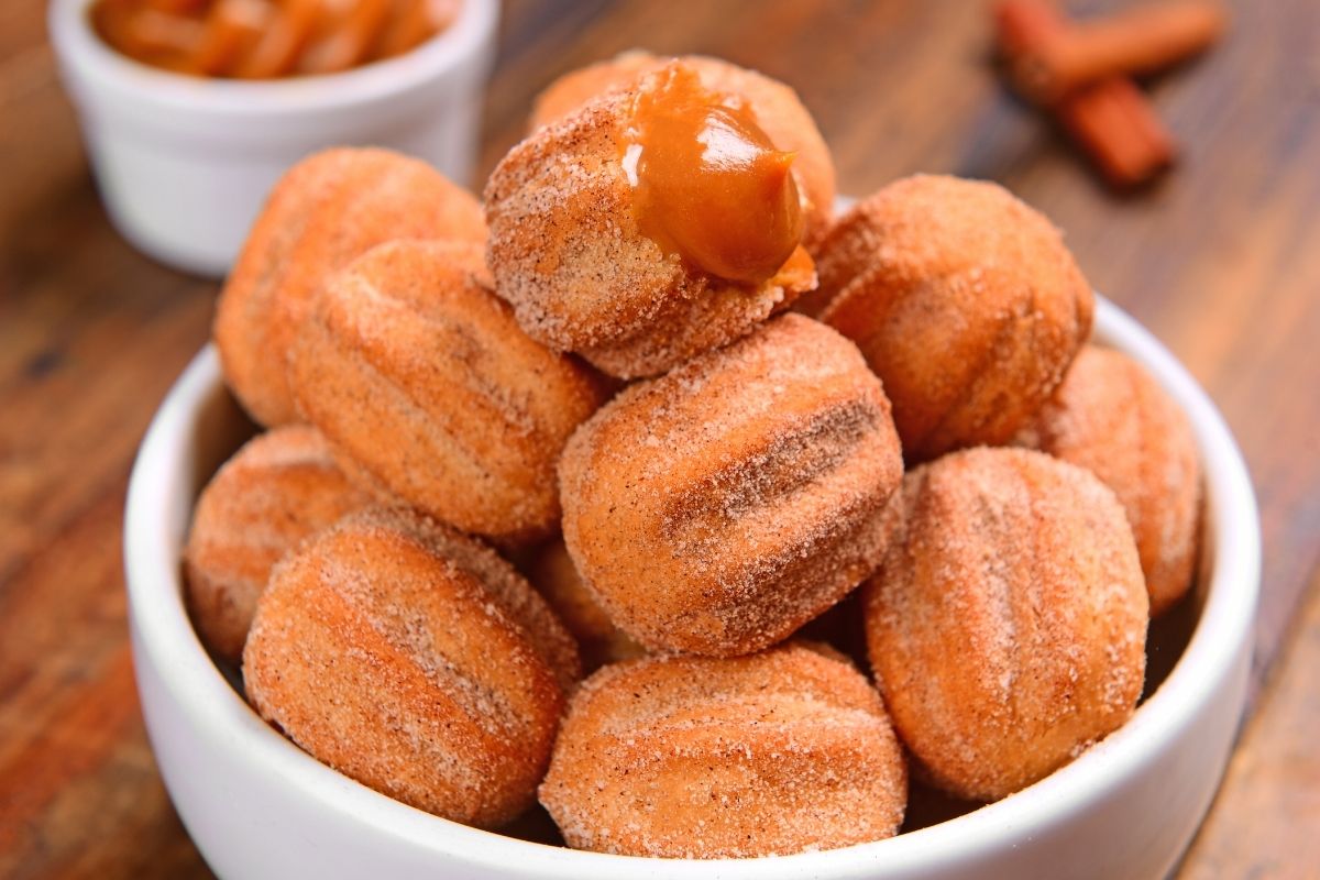 Como fazer CHURROS VEGANO? Com segredo na massa revelado - Foto Canva Pró