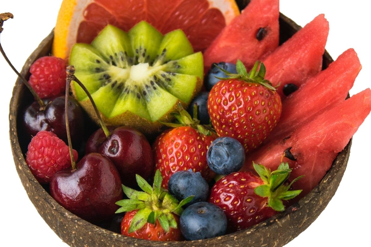 Começando do zero! Conheça 12 frutíferas que produzem mais RÁPIDO, vale a pena cultivar? - Foto Canva Pró