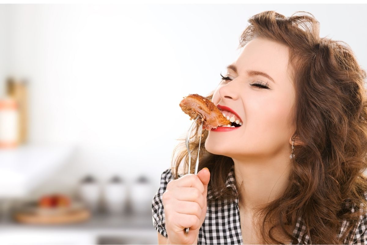 Carne de panela de pressão dura? Descubra o motivo Fonte: Canva