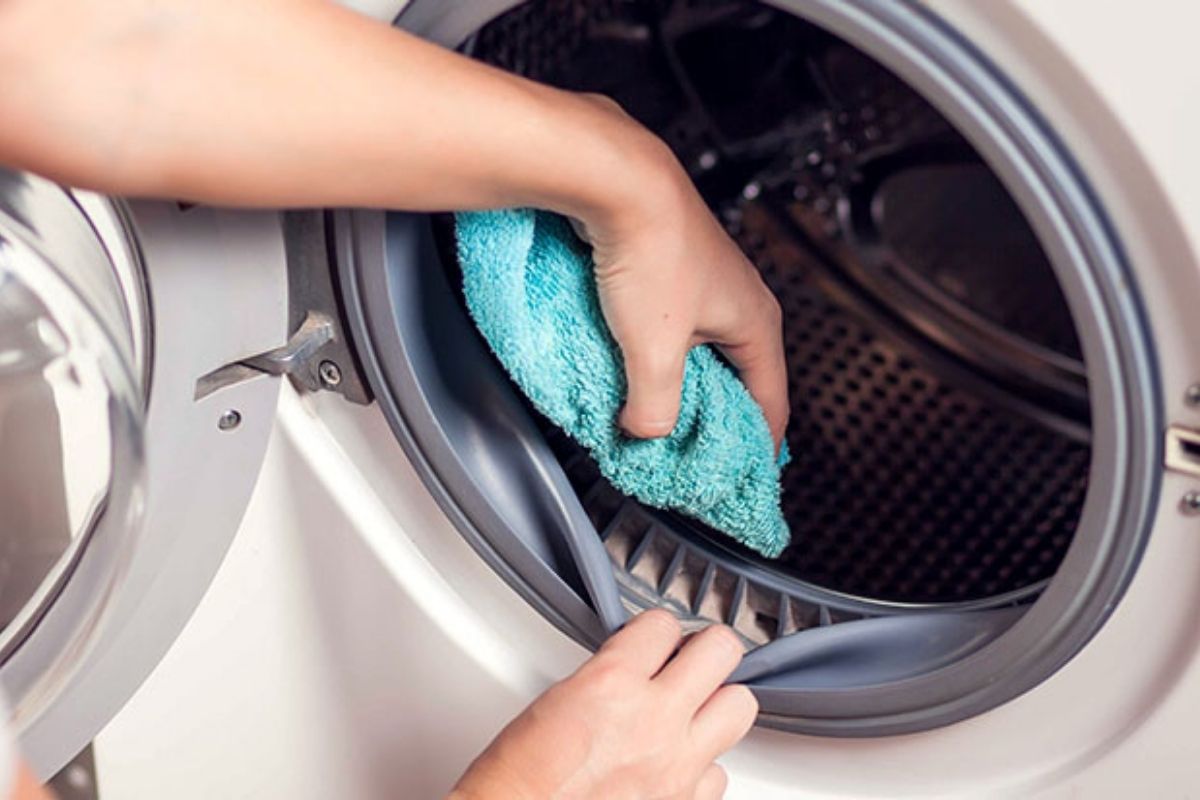 Como limpar borracha de máquina de lavar? Dê adeus ao mofo Impregnado - Fonte: canva