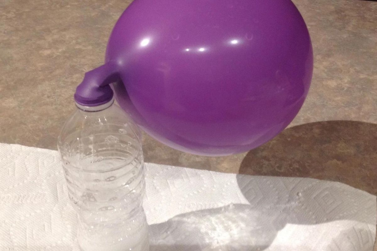 Como encher balão com bicarbonato e vinagre? Técnica incrível para ganhar tempo, faça rapidamente! - Fonte: pinterest