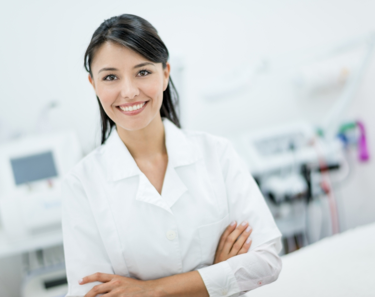 dermaplaning: 4 benefícios incríveis com este método - foto: Canva