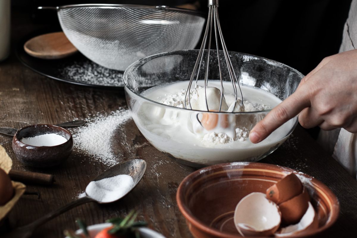 Bolo mesclado: a receita mais fácil do mundo, sem segredos!