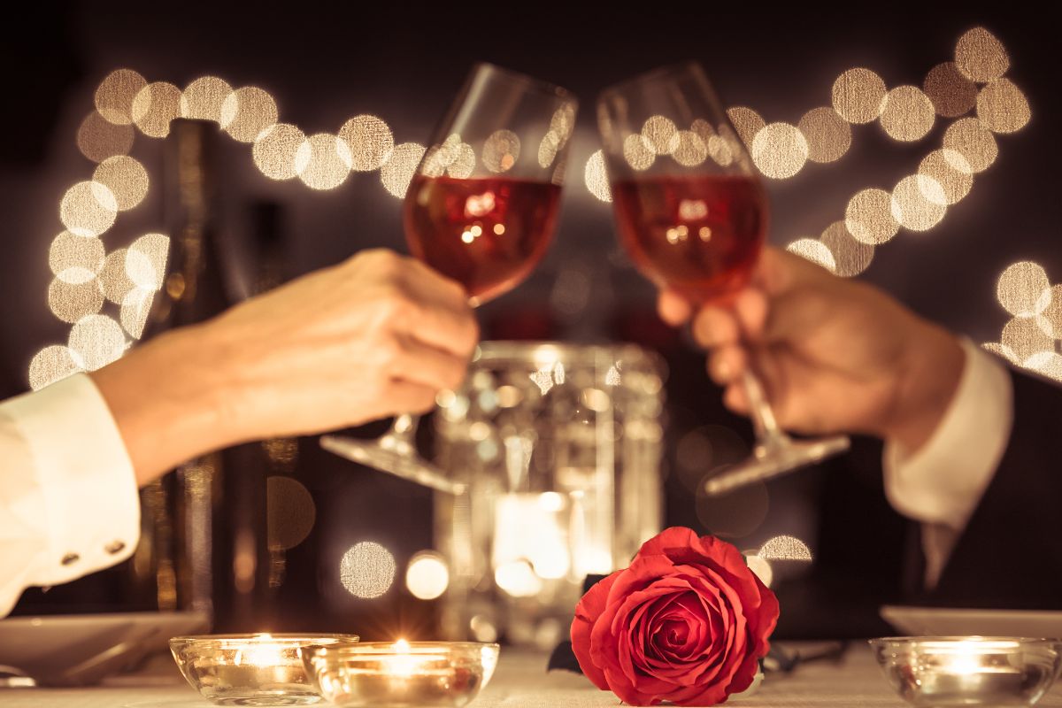 3 pratos para surpreender seu AMOR nesse DIA DOS NAMORADOS : veja e comece os preparativos! - Foto Canva Pró