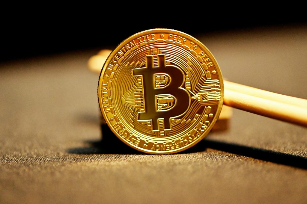 Bitcoin: Deve passar dos US$ 100 mil! Será?