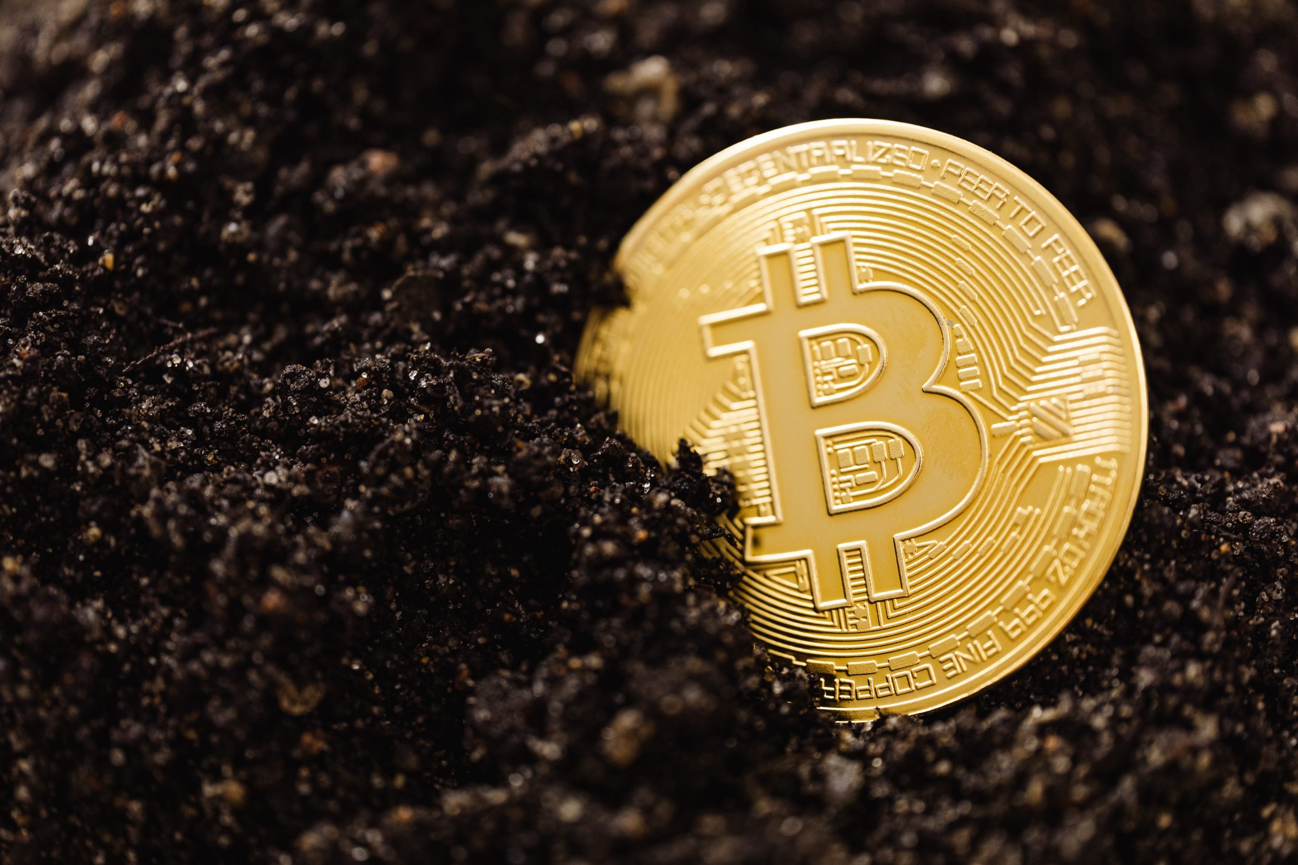 Bitcoin: Furada? Pirâmide financeira? Ou o ouro digital?
