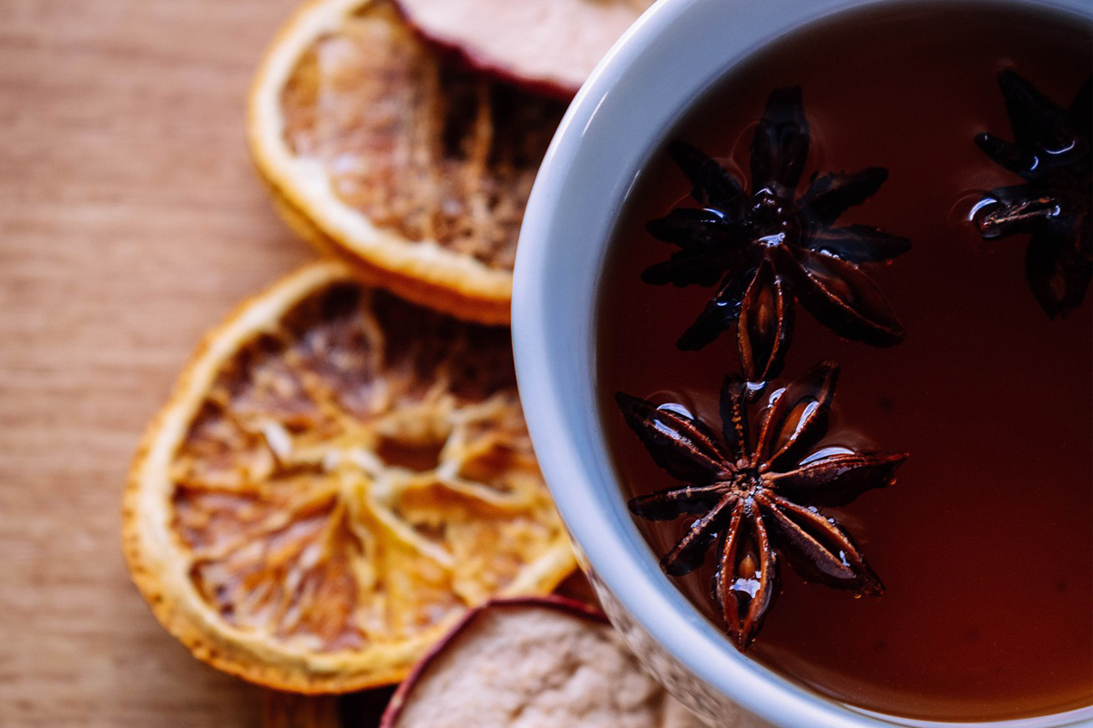 Quais os melhores tipos de chá para tomar com frequência? Acompanhe esta lista completa