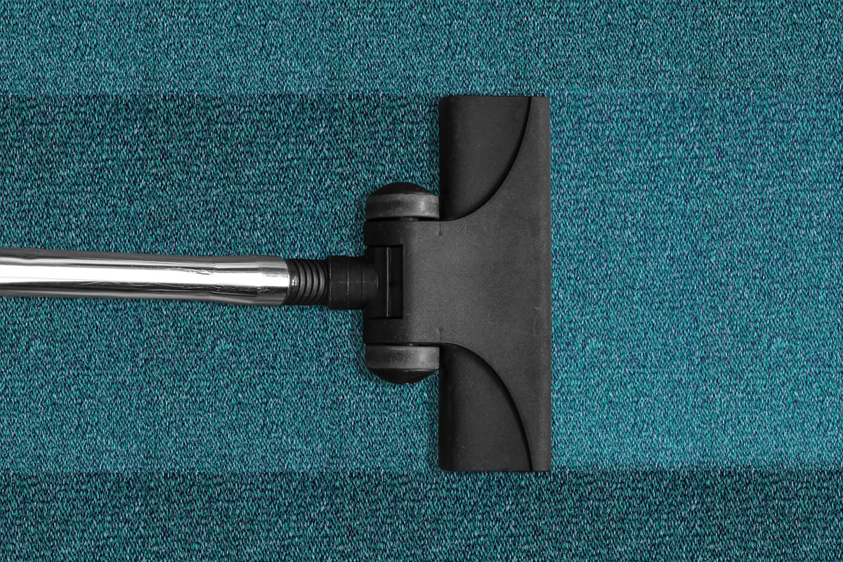 Como limpar todo tipo de tapete? Veja o guia completo de limpeza para diferentes tapetes