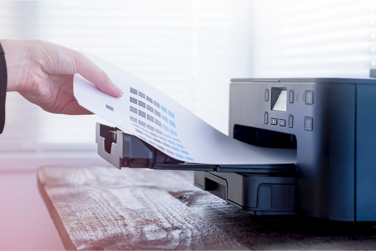 O que todo mundo precisa saber sobre o correto funcionamento das impressoras domésticas; vale conferir. Foto: Canva