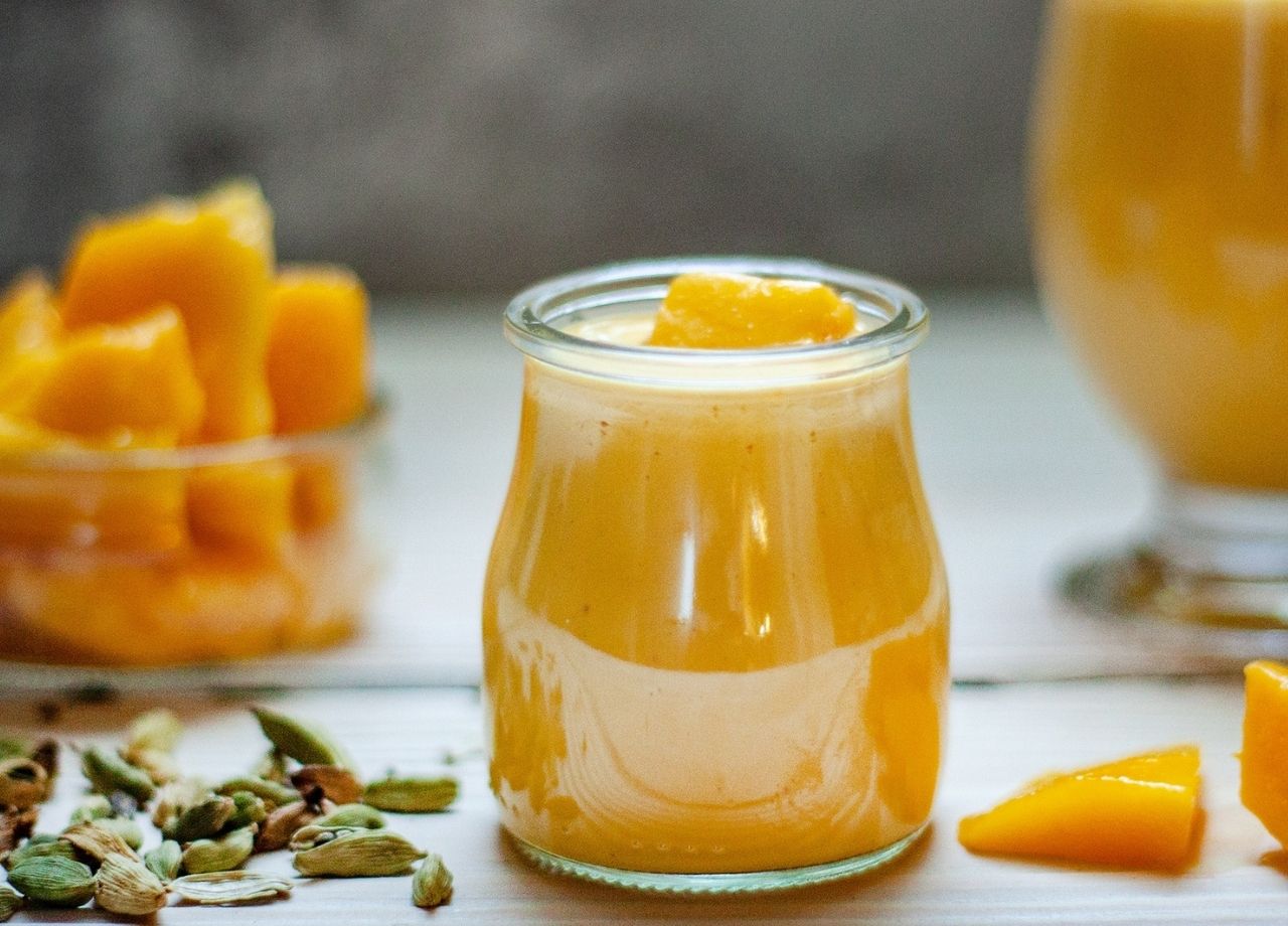 Batida de manga com limão aprenda a fazer esse drink refrescante - reprodução do site Canva