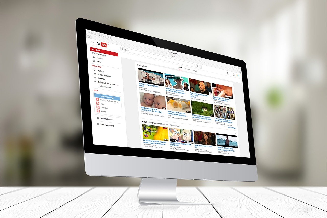 Desenvolvimento pessoal 3 canais do YouTube que você precisa conhecer reprodução pixabay