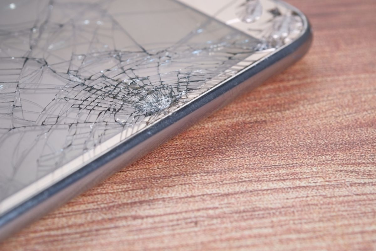 Seu celular estraga facilmente? Confira o que não fazer com seu 