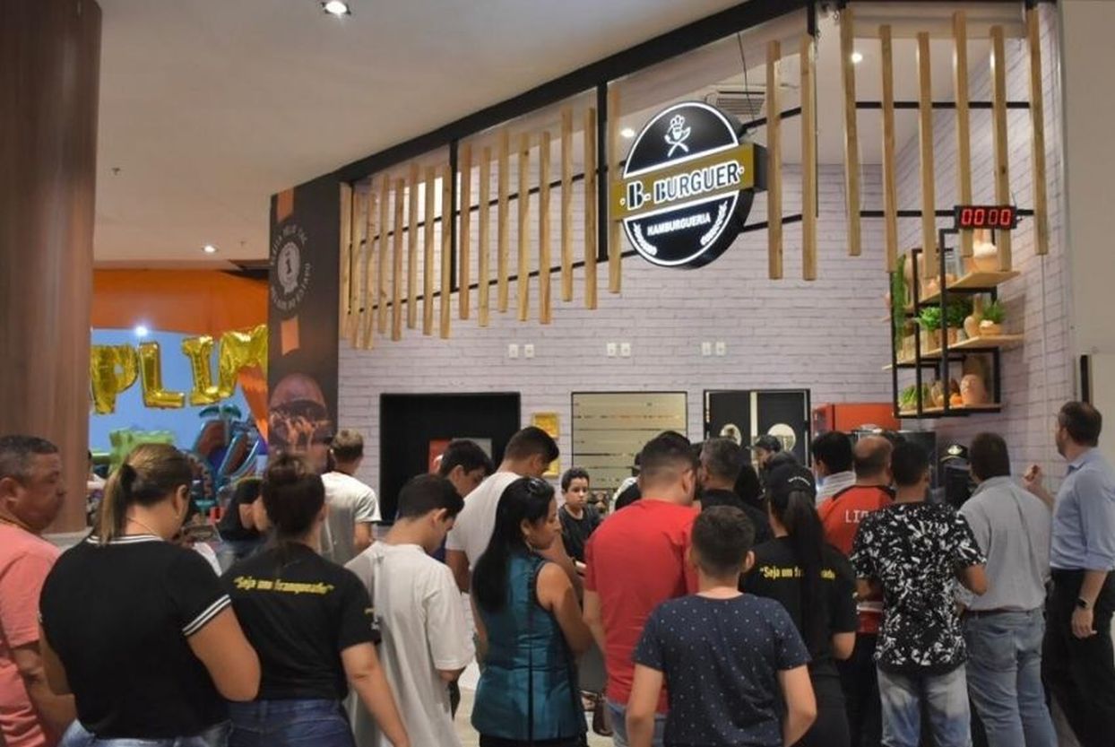 Franquia B-Burger: Quanto custa para ser franqueado? Quanto rende? Veja