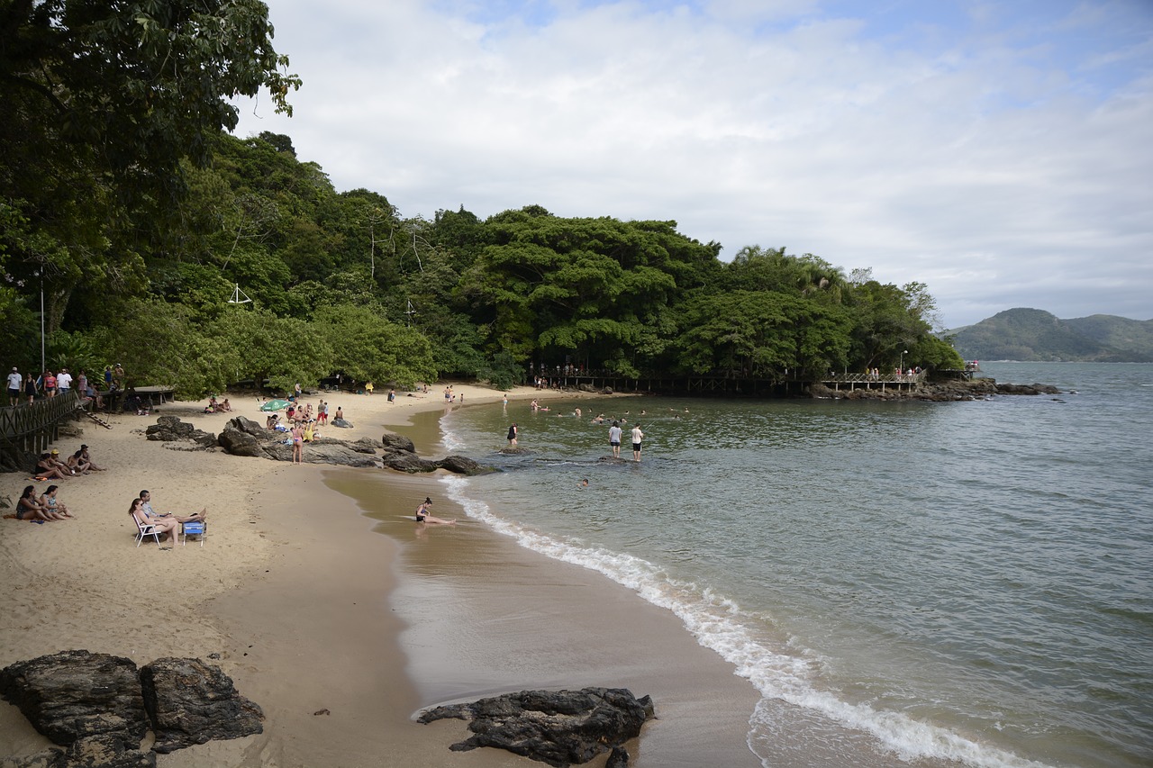 Veja quanto custa viajar para Balneário Camboriú