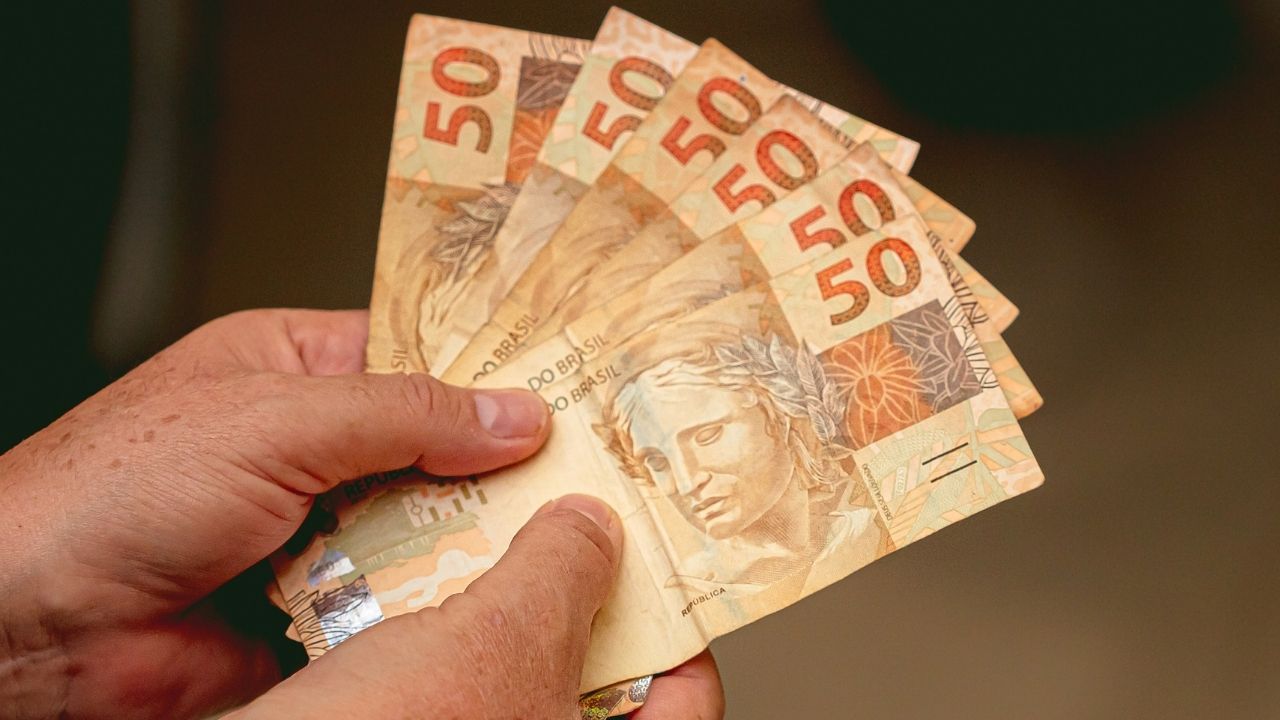 Saque-aniversário e saque emergencial do FGTS 2022