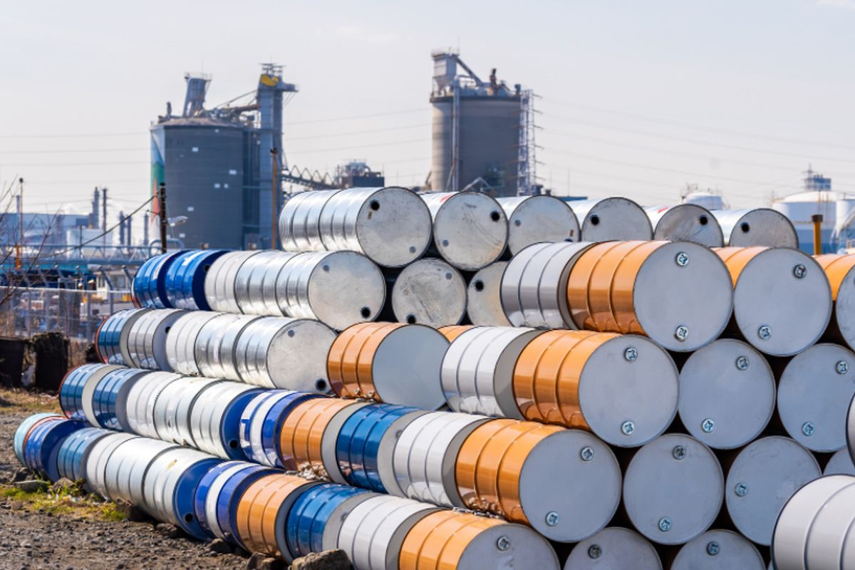 Guerra faz preço do petróleo disparar no mundo; veja quanto custa