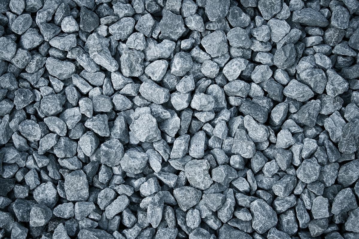 5 ideias de decoração de jardim com pedras