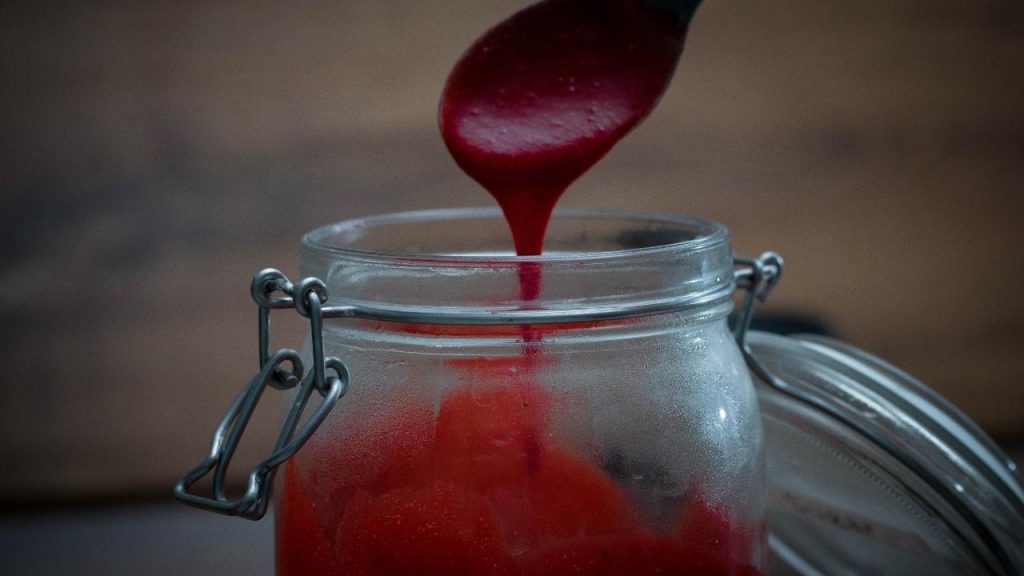 Como manter o morango sempre fresco na geladeira, Foto: Canva Pro.