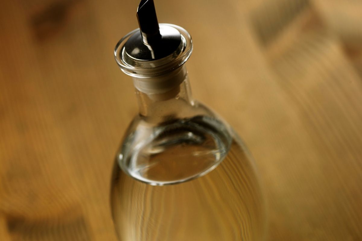 Por que você deve usar vinagre no seu jardim? Descubra 3 razões agora mesmo!