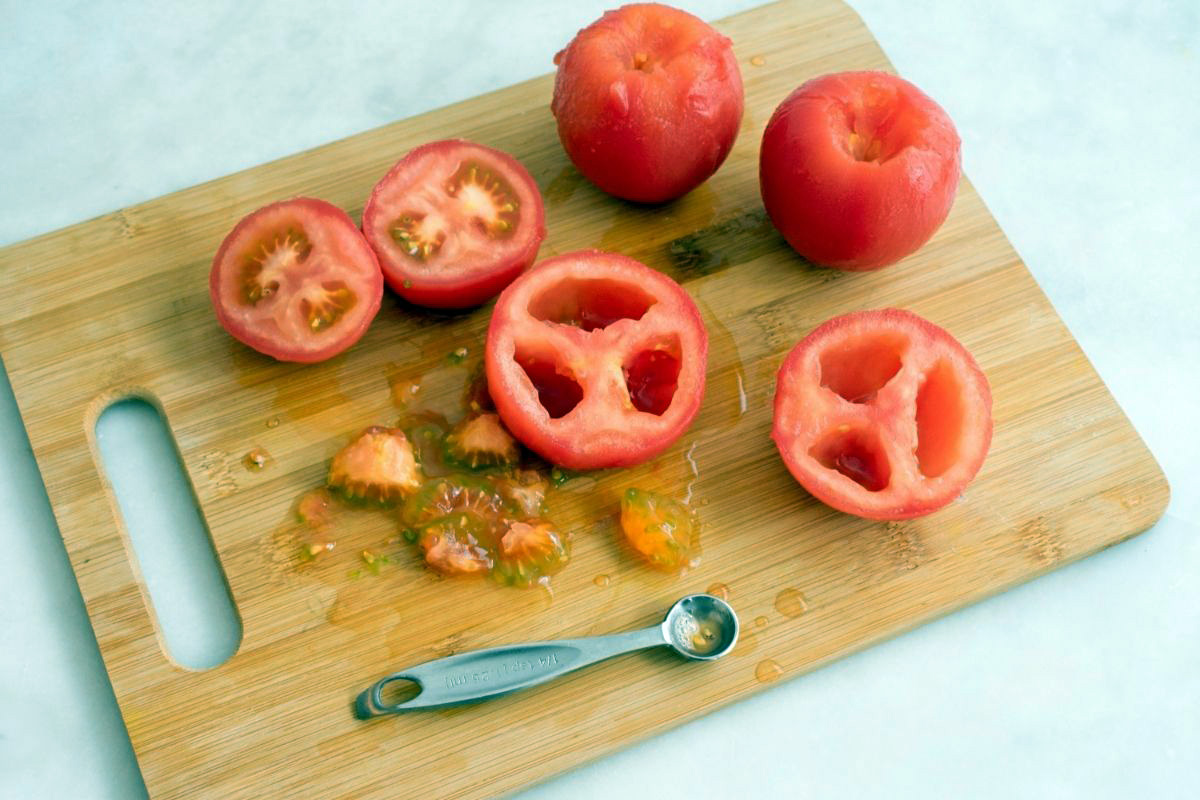  O tomate não se desenvolve Reprodução Canva Pró