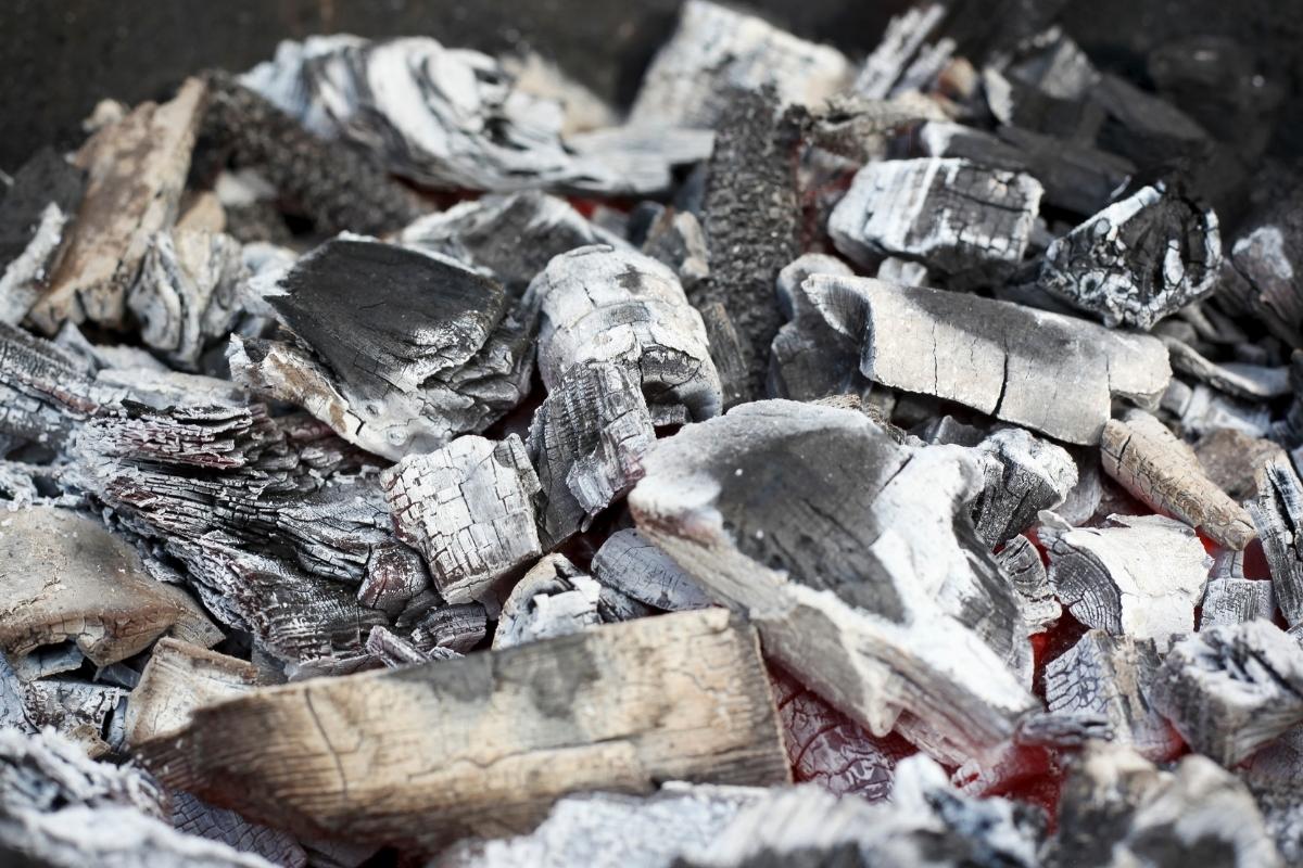 carvão de churrasco