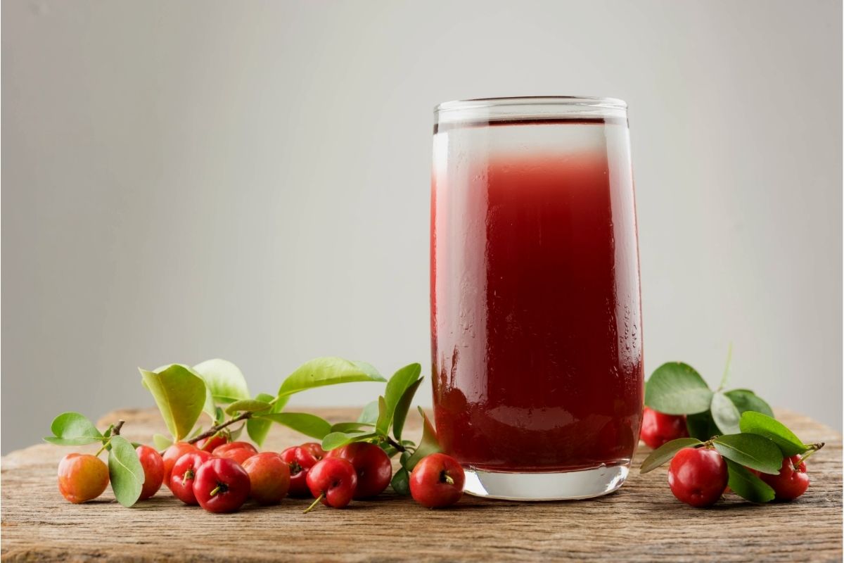 Como tirar a polpa da acerola mais facilmente 