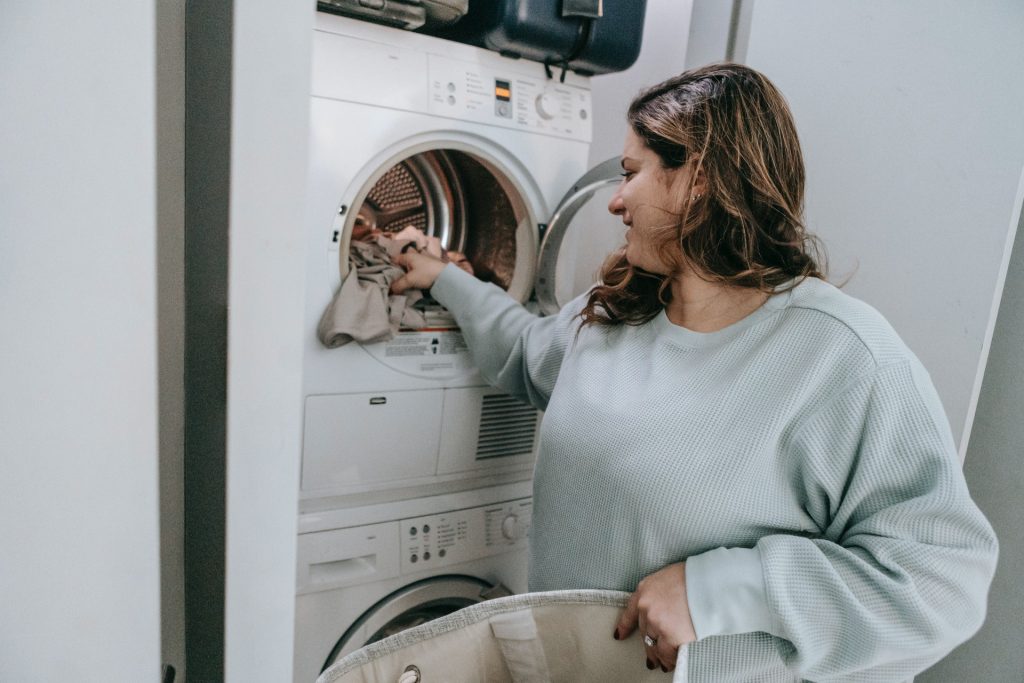 Higienizar as roupas íntimas, Foto: Pexels.