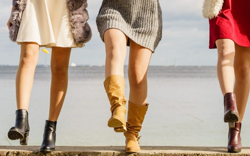 Como combinar botas de cano médio
