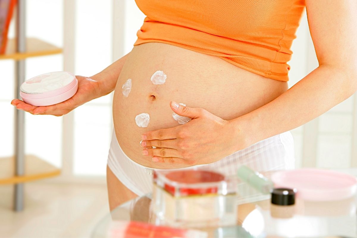 Se você está grávida, descubra 5 cuidados com cosméticos que toda gestante deve ter!