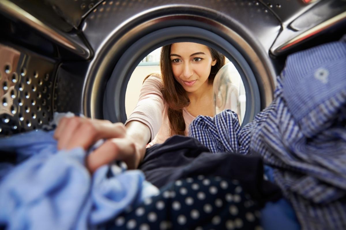evitar que a máquina de lavar roupas solte pelinhos