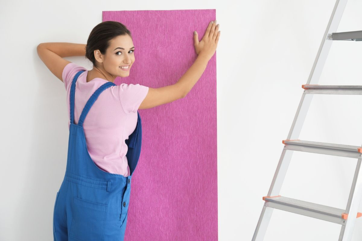 Papel de parede ou pintura Qual a melhor opção de escolha - Reprodução Canva Pró