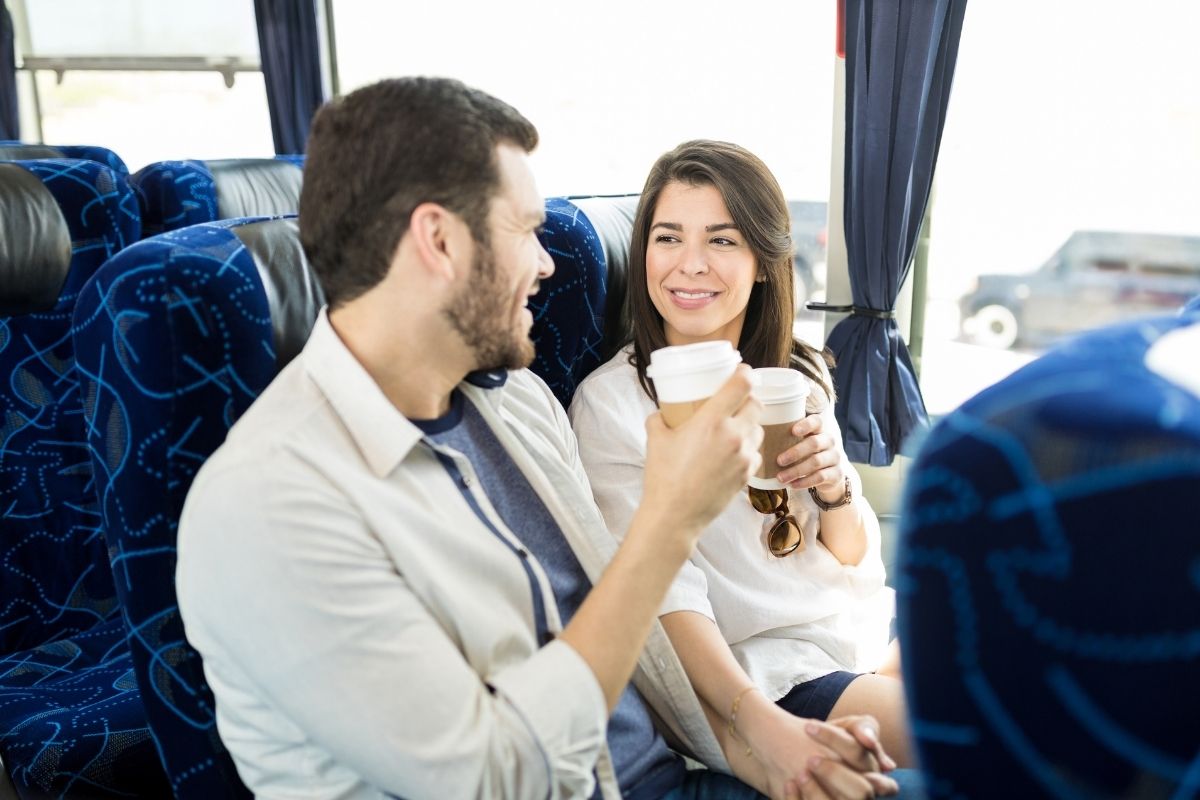 Viagens de ônibus: como comprar passagens mais baratas.