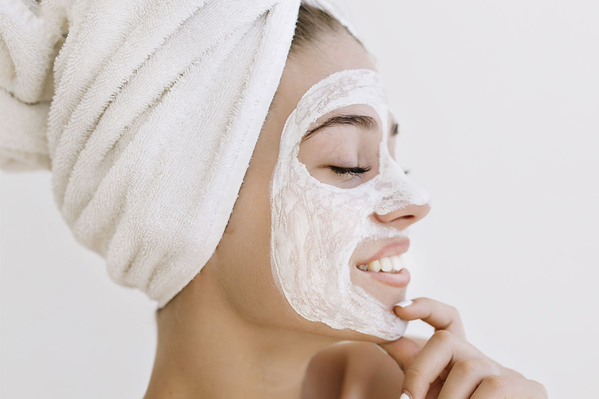 Descubra a ordem correta de se aplicar produtos de skincare e os motivos - Reprodução Freepik