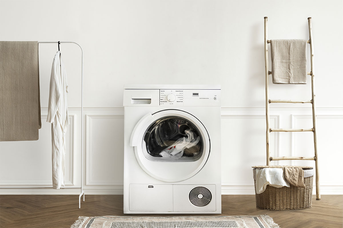 Máquina de lavar roupa sempre nova - Reprodução Freepik