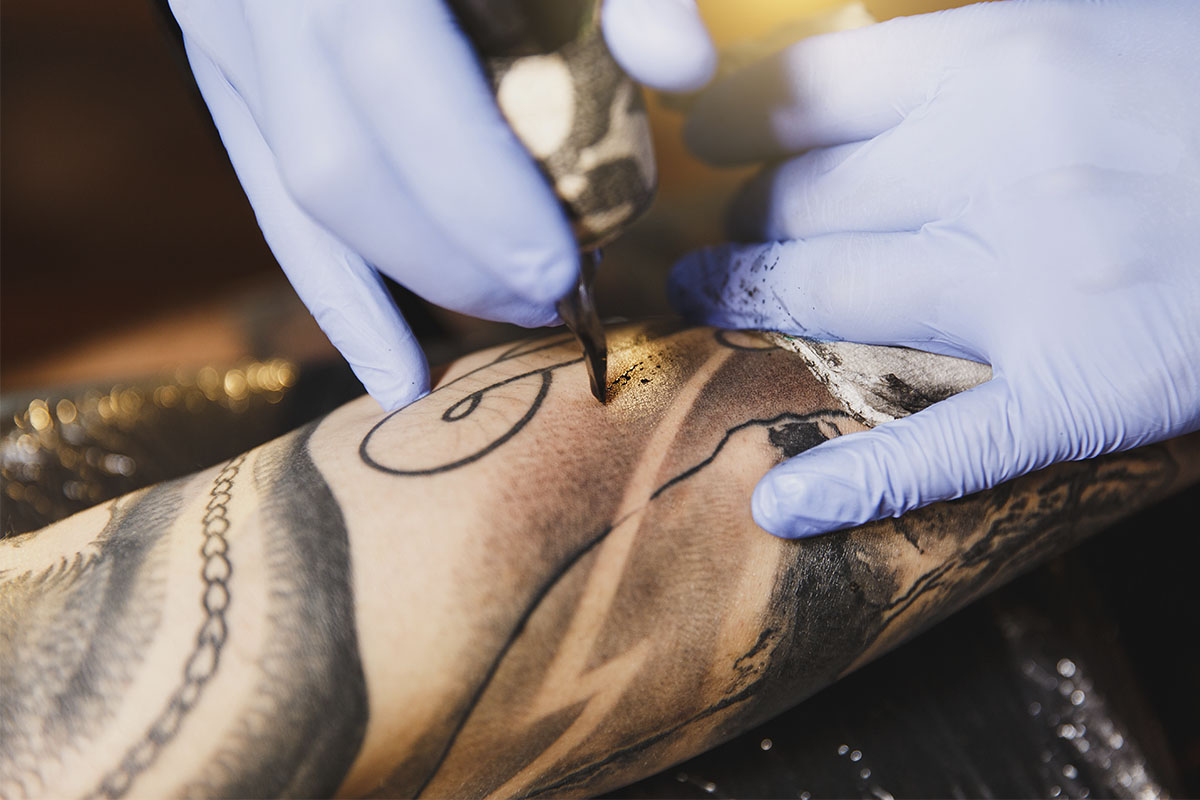 Tatuar antebraço - Reprodução Freepik