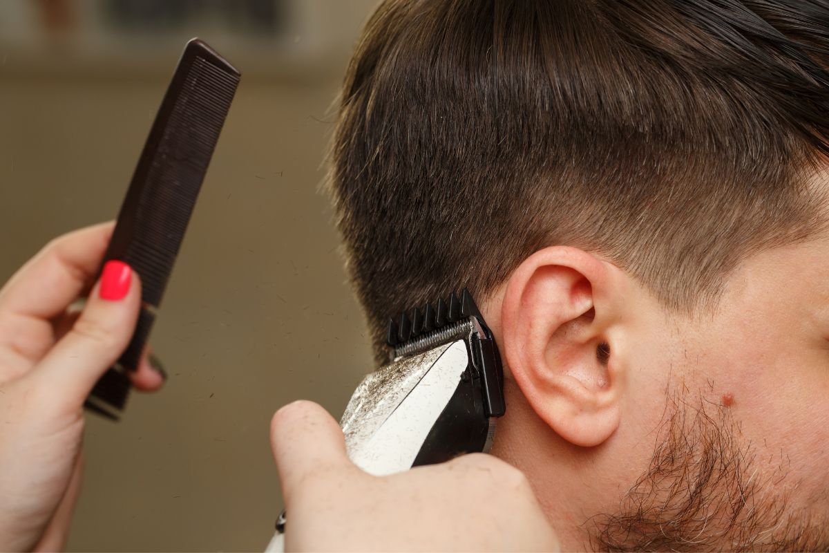 3 cortes de cabelo masculino em alta nessa estação - Reprodução Canva
