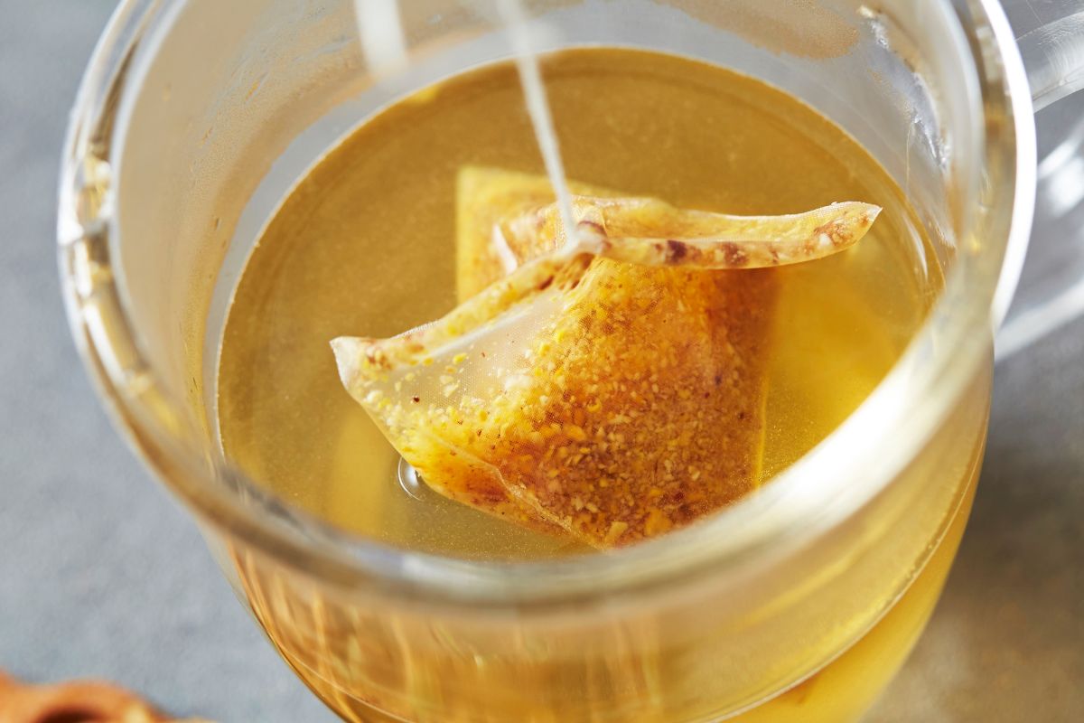4 maneiras interessantes de como reaproveitar saquinhos de chá, confira agora- Reprodução Canva